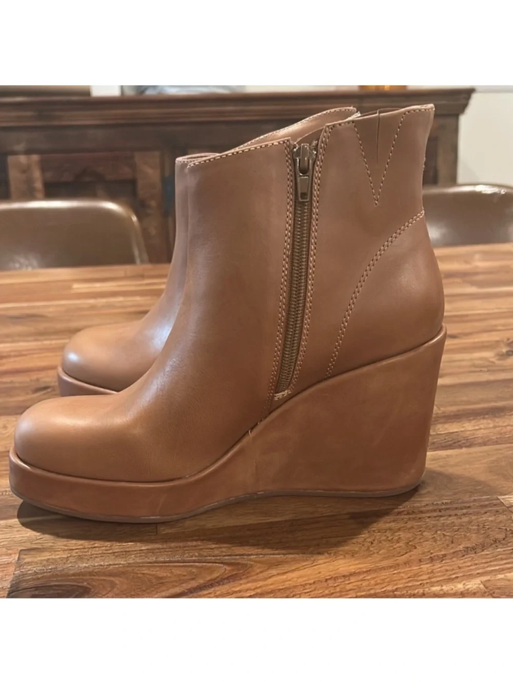Chocolat Blu Brown Leather Wedge Ankle Boots Womens Size 8 Tan Platform Booties